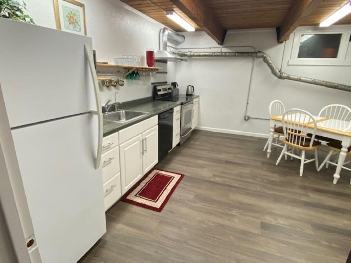 Spacious Lower Level Living All For You! Corvallis Kültér fotó